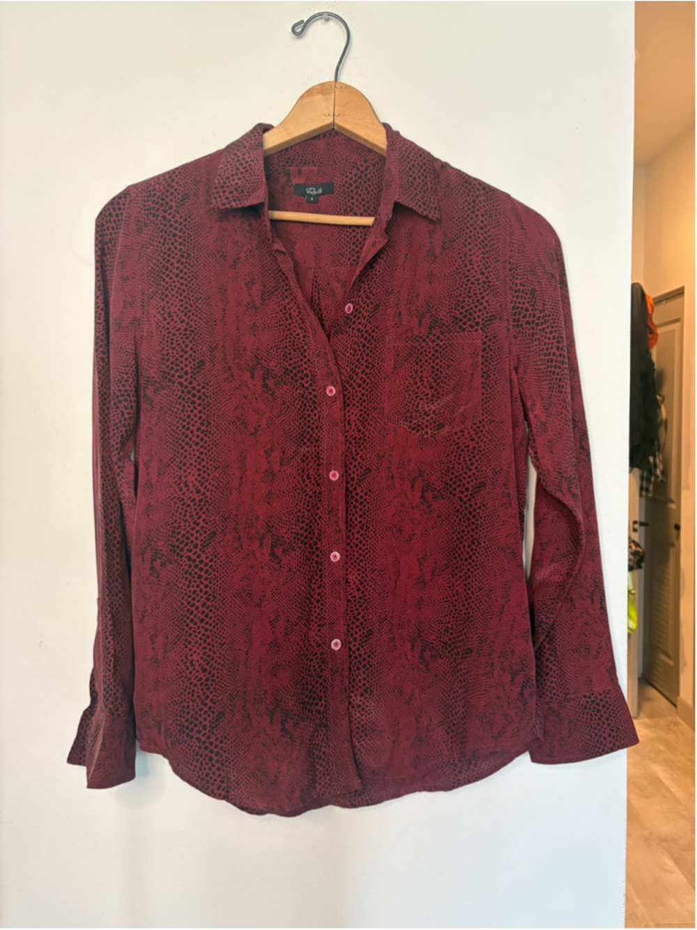 Rails Burgundy Snake Python Print 100% Silk Button Front Blouse Size S